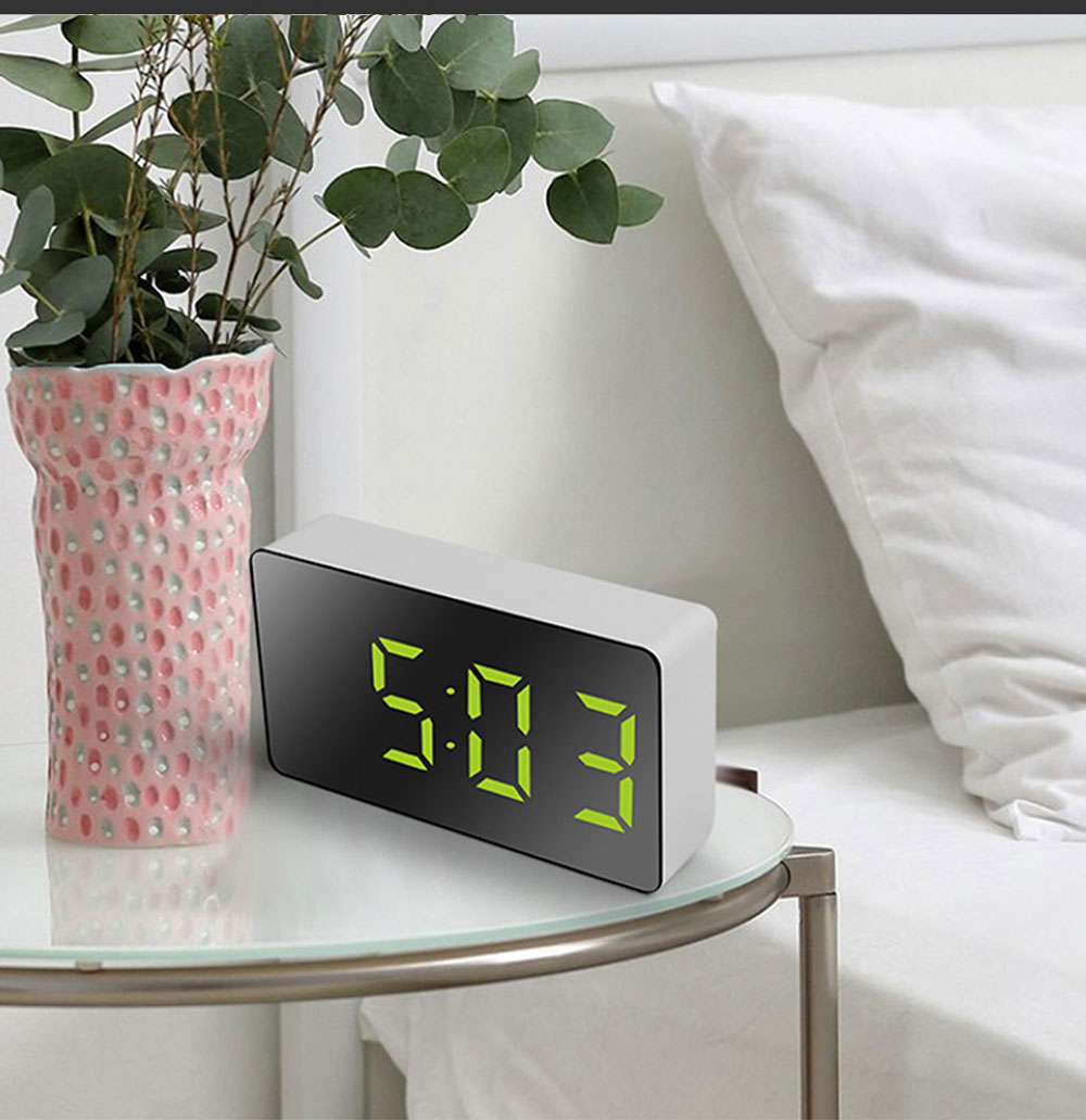 Desk Digital Bedroom Decoration Mirror Alarm Clock Home Furnishings Electronic Watch Table And Accessory Smart Hour Led