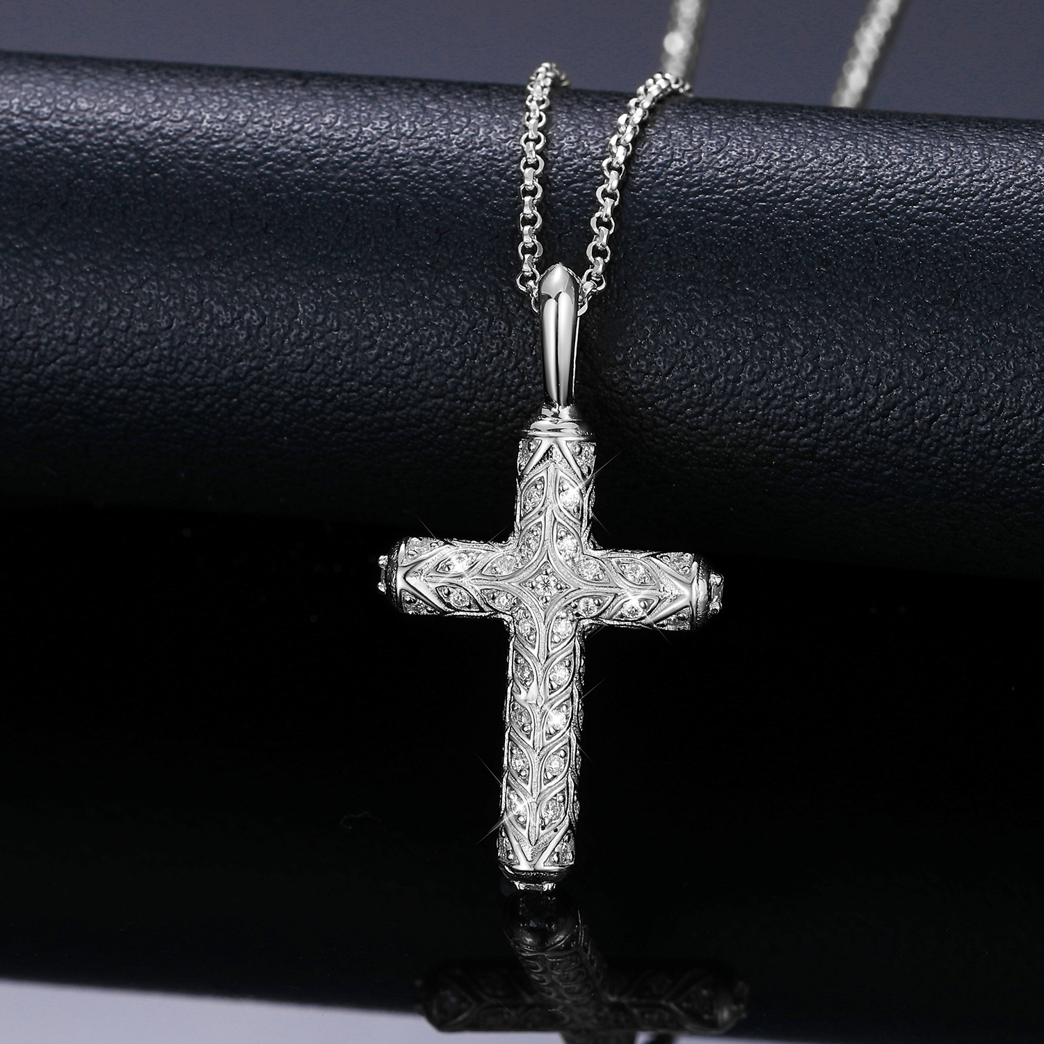 Exquisite Fashion 925 Sterling Silver Cross Pendant Moissanite Pendant Necklace For Men Women Hip Hop Jewelry Wholesale 2022 New
