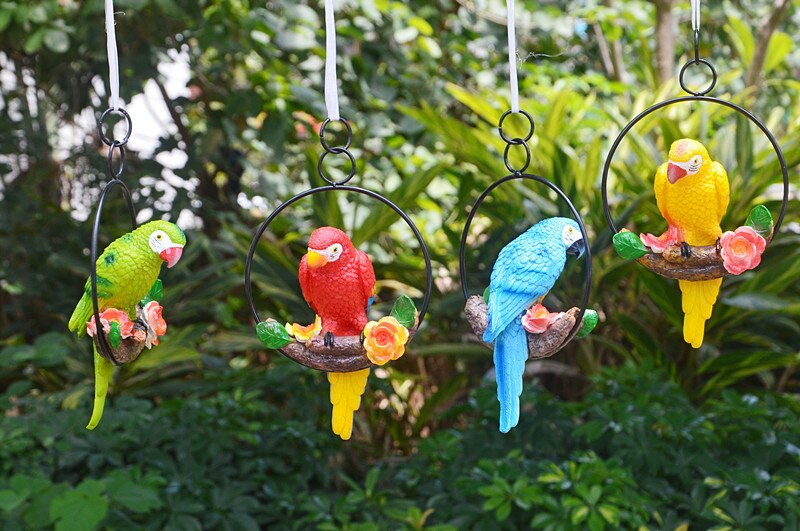 Creative Resin Parrot Hang On Tree Outdoor Garden Decoration Statue Animal Sculpture For Home Office Room Garden Decor Ornament