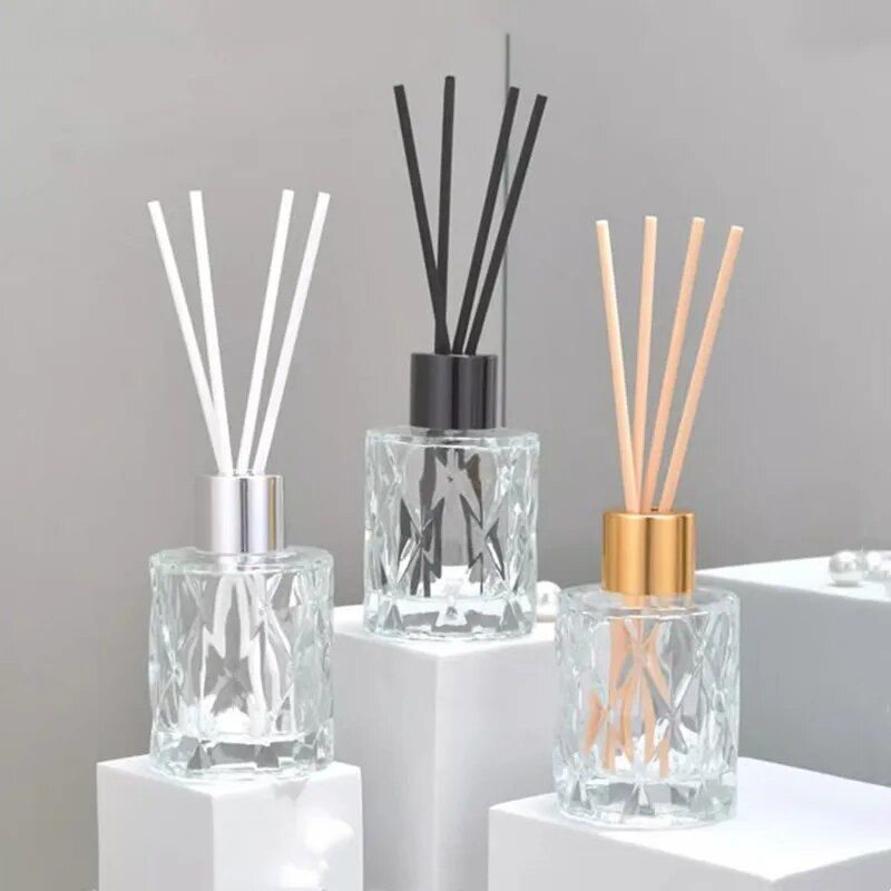 Elegant 50ml Glass Aroma Diffuser Bottles with Rattan Sticks 