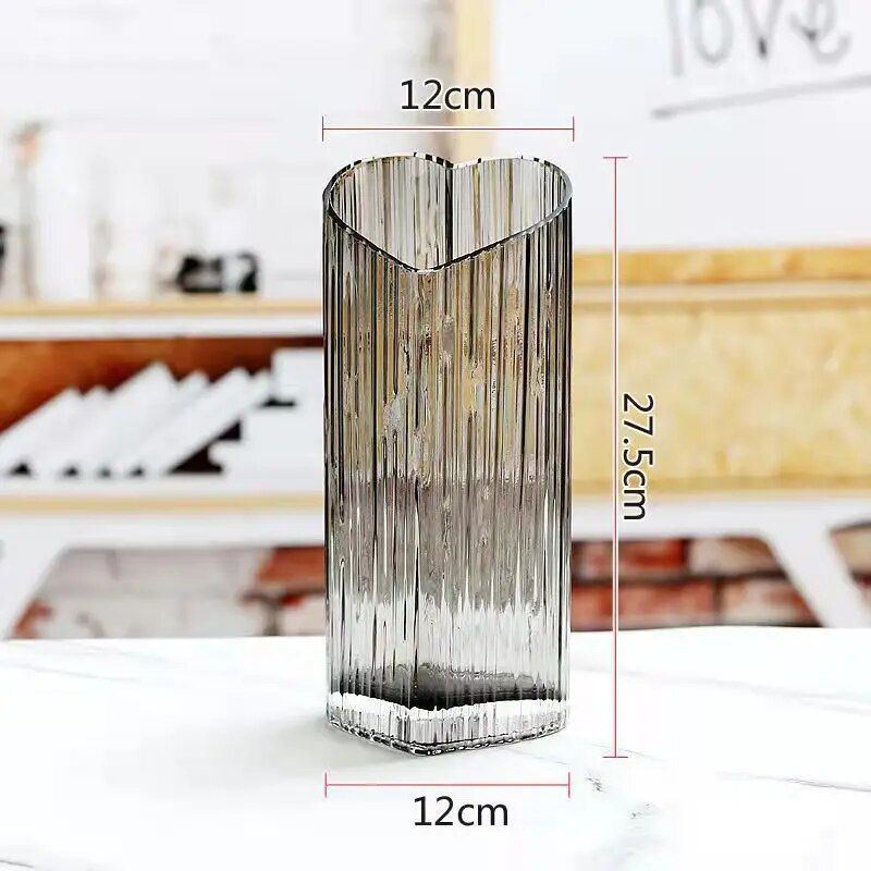 Modern Heart-Shaped Glass Vase 